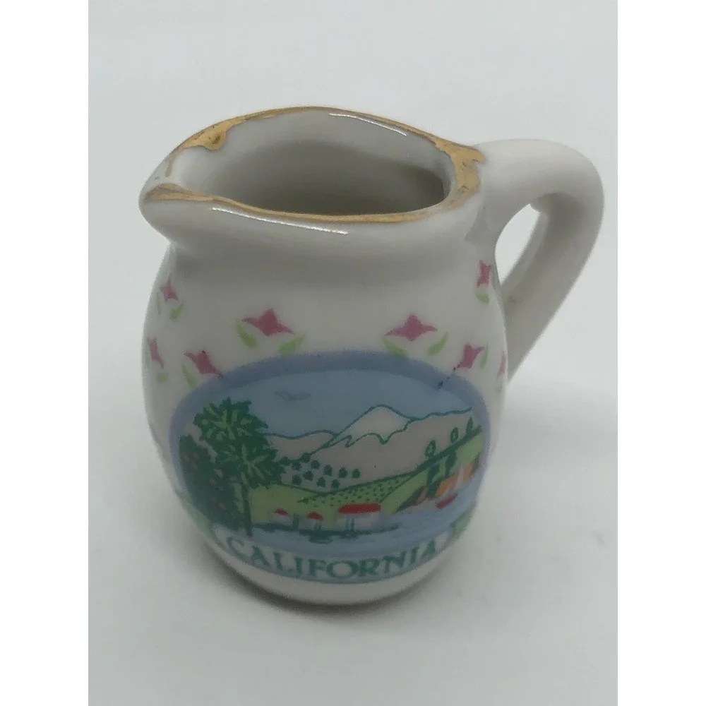Vintage CALIFORNIA Souvenir Tiny 1